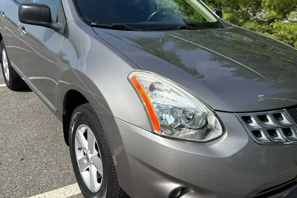 2012 Nissan Rogue S AWD photo 1
