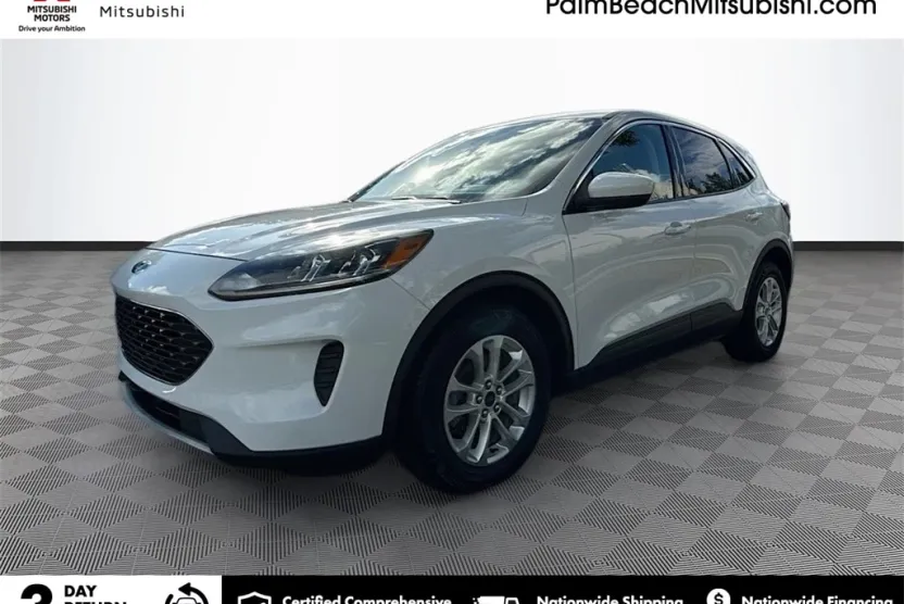 2021 Ford Escape Hybrid SE photo 1