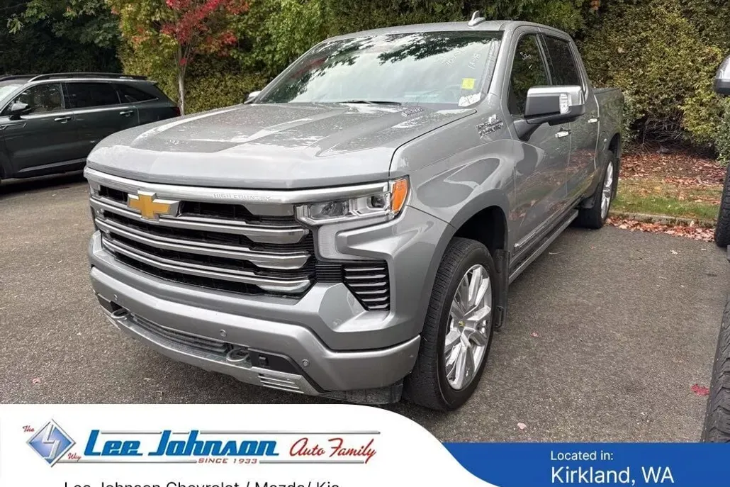 2024 Chevrolet Silverado 1500 High Country photo 1