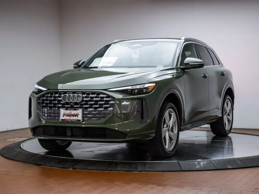 2025 Audi Q5 Premium Plus photo 1
