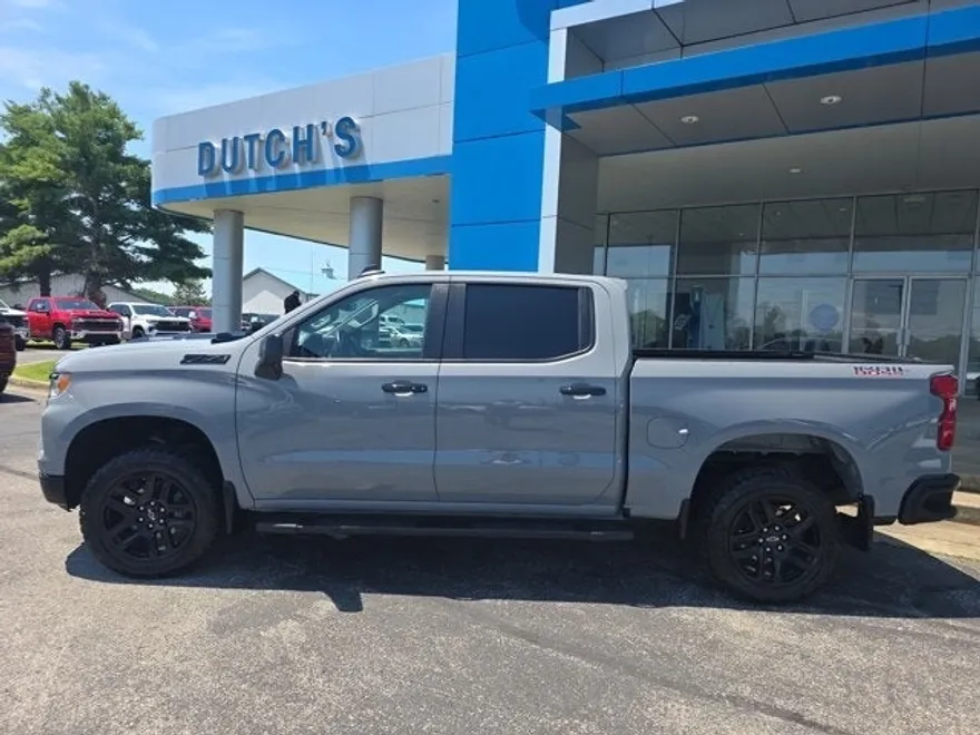 2024 Chevrolet Silverado 1500 LT Trail Boss photo 1