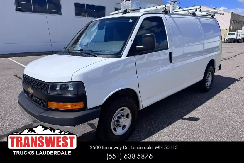 2021 Chevrolet Express 3500 Work Van photo 1