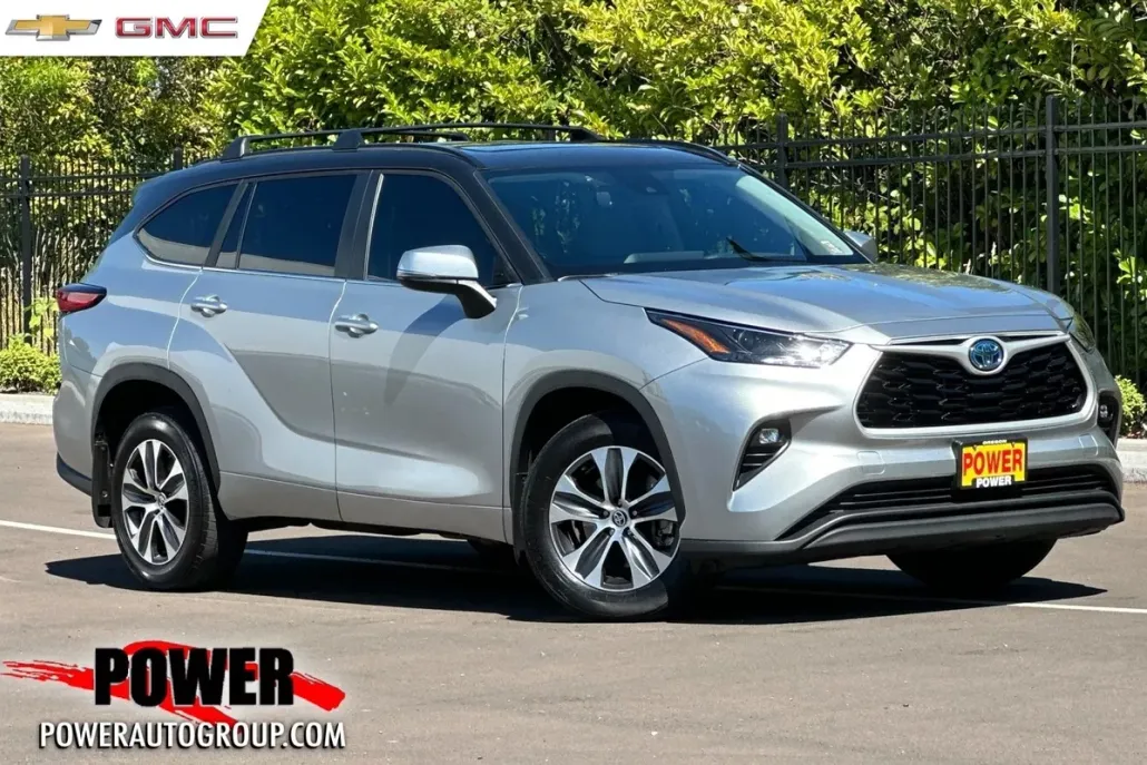 2023 Toyota Highlander Hybrid XLE photo 1
