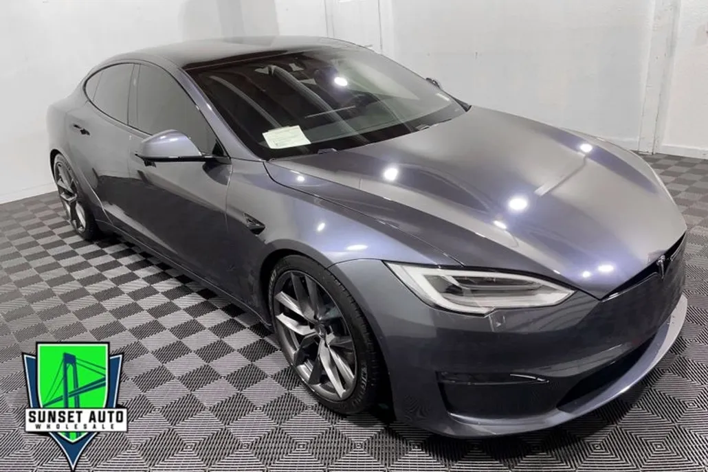 2021 Tesla Model S Plaid photo 1