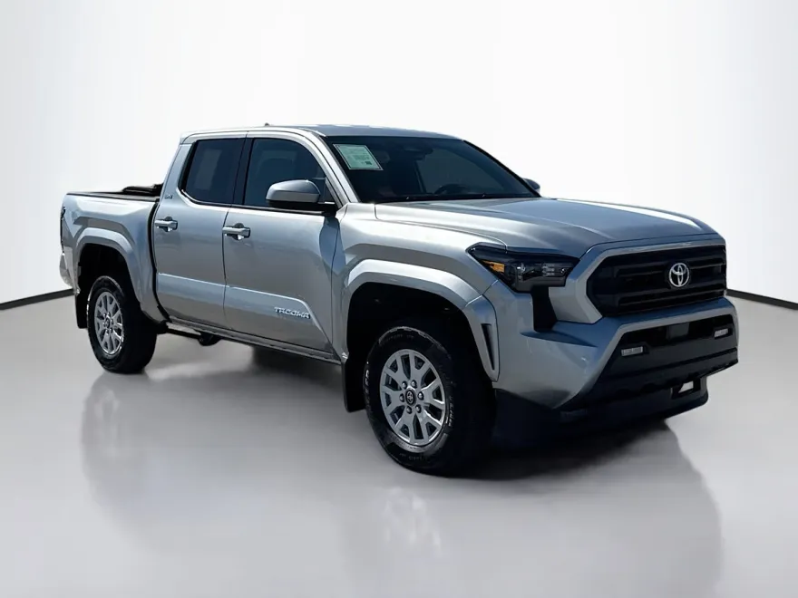 2025 Toyota Tacoma SR5 photo 1