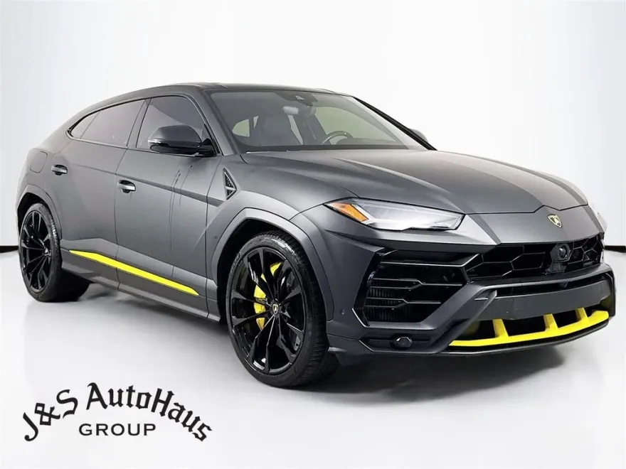 2019 Lamborghini Urus Base photo 1