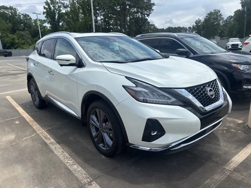 2024 Nissan Murano Platinum photo 1