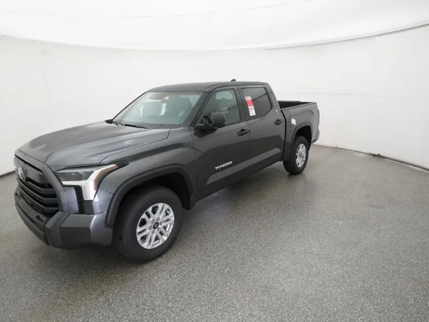 2026 Toyota Tundra SR5 photo 1
