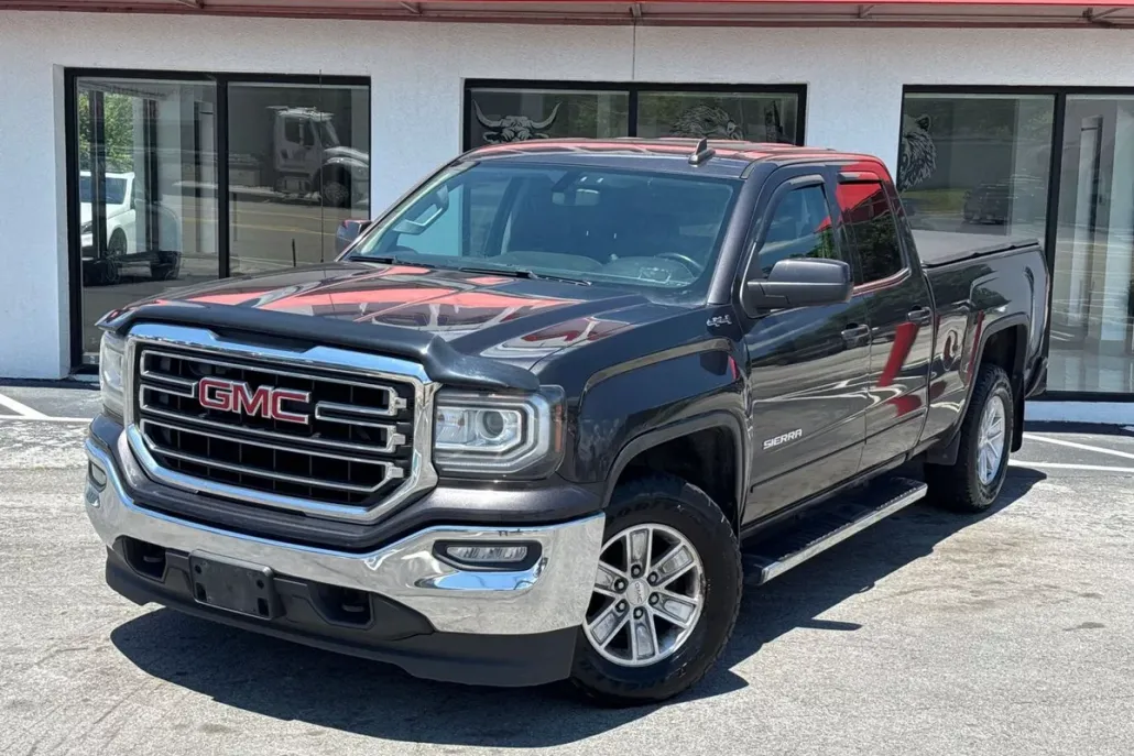 2016 Gmc Sierra 1500 SLE photo 1