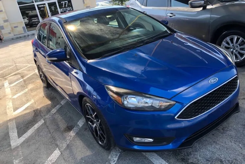2018 Ford Focus SEL photo 1