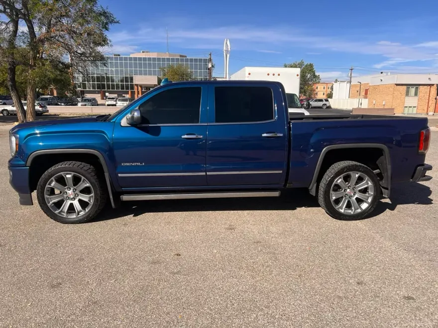2017 Gmc Sierra Denali photo 1