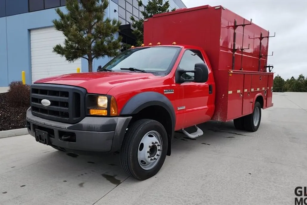 2006 Ford F-550 photo 1