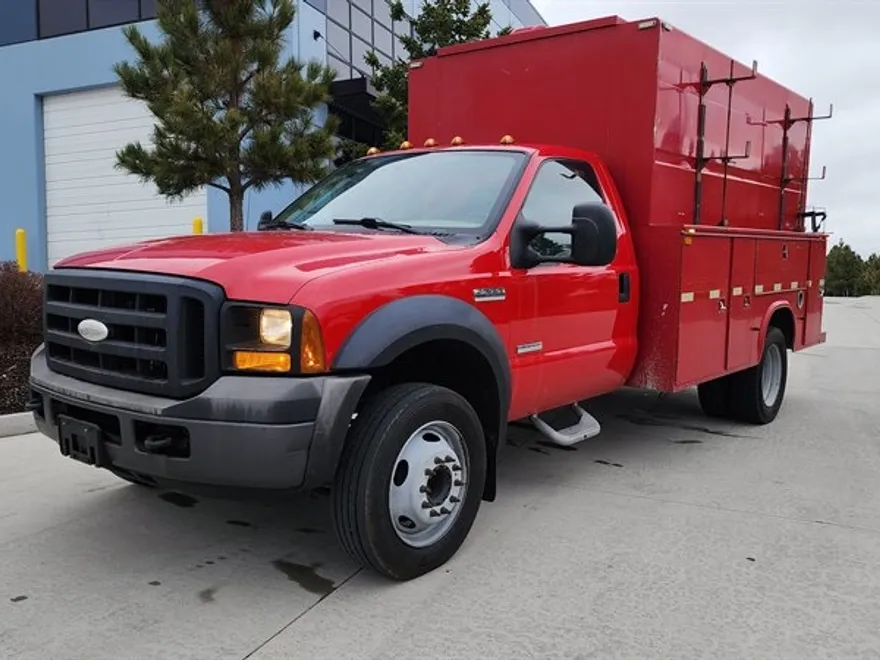 2006 Ford F-550 photo 1