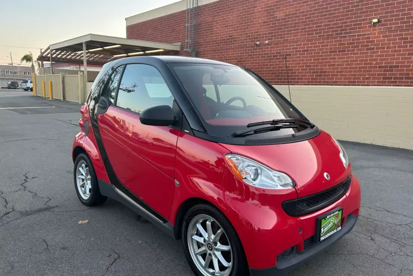 2009 Smart Fortwo photo 1