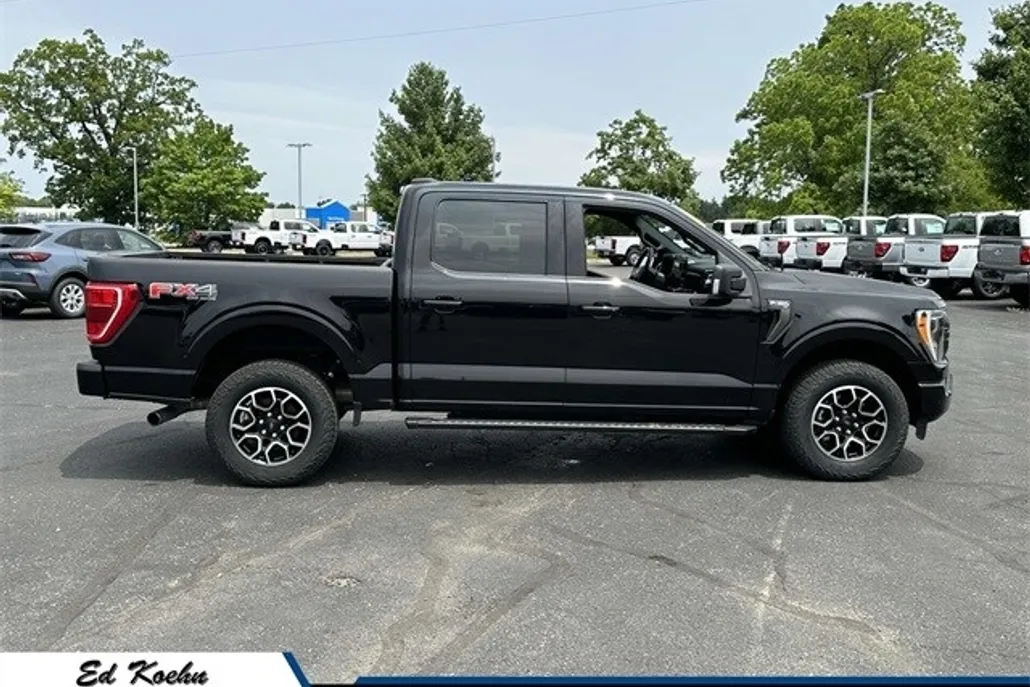 2022 Ford F-150 XLT photo 1