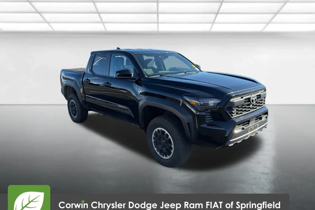 2024 Toyota Tacoma TRD Off-Road 4x4 photo 1