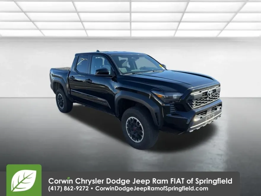 2024 Toyota Tacoma TRD Off-Road 4x4 photo 1