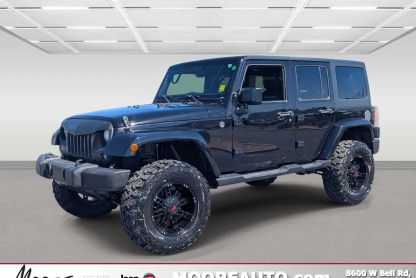2015 Jeep Wrangler Unlimited Sahara photo 1