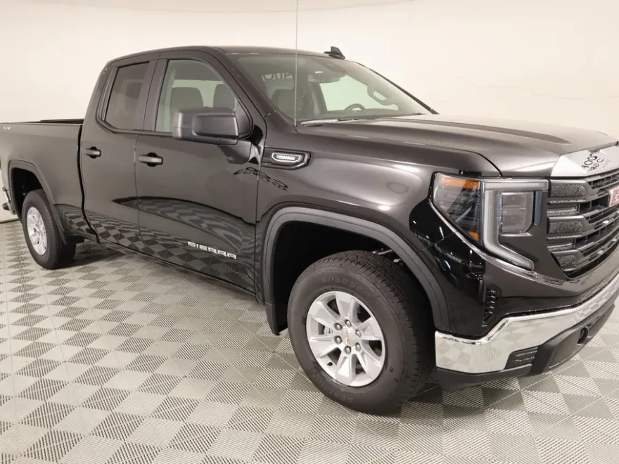 2025 Gmc Sierra 1500 Pro photo 1