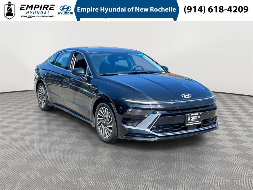 2024 Hyundai Sonata Hybrid SEL photo 1