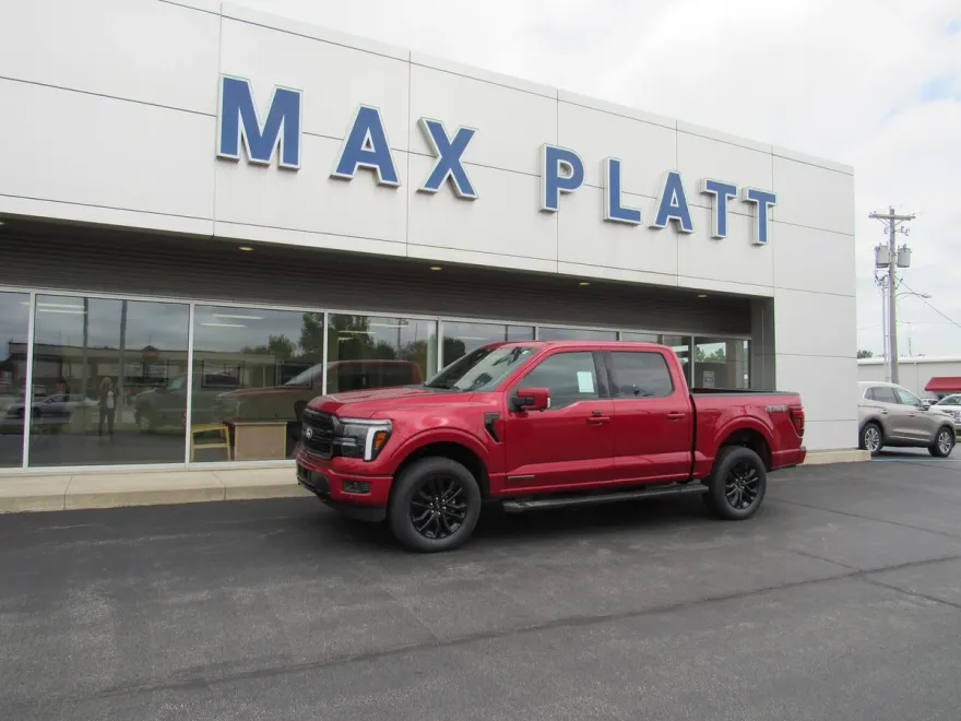 2025 Ford F-150 Lariat photo 1