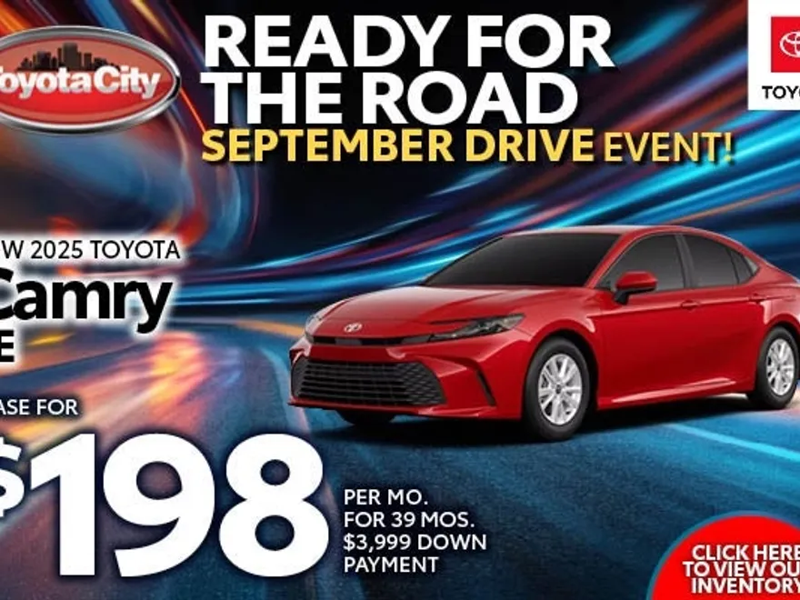 2025 Toyota Camry LE photo 1