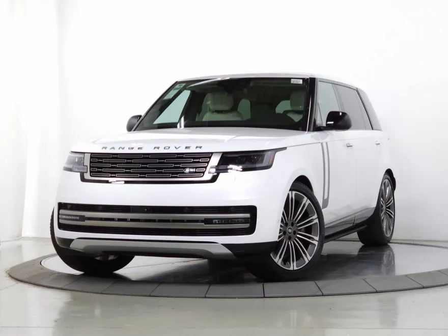 2025 Land Rover Range Rover SE photo 1