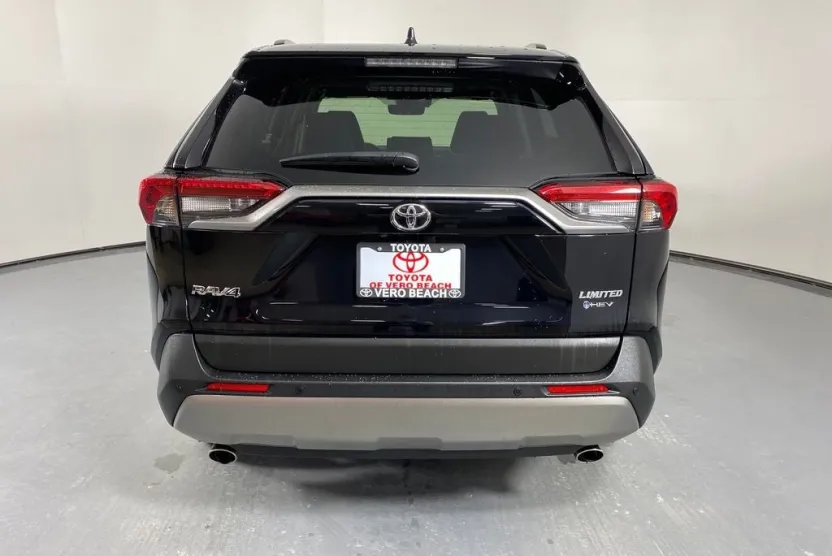 2025 Toyota RAV4 Hybrid Limited photo 1