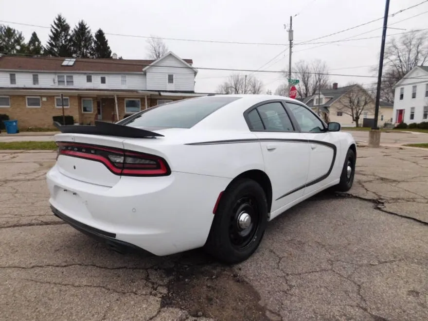 2018 Dodge Charger photo 1