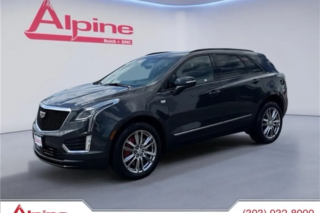 2022 Cadillac XT5 Sport photo 1