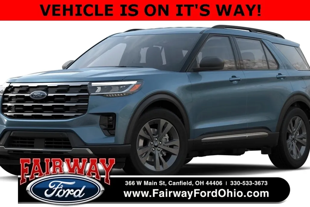 2025 Ford Explorer photo 1