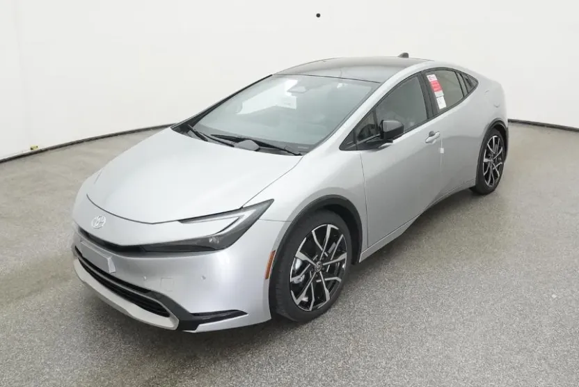 2026 Toyota Prius Plug-in Hybrid XSE Premium photo 1