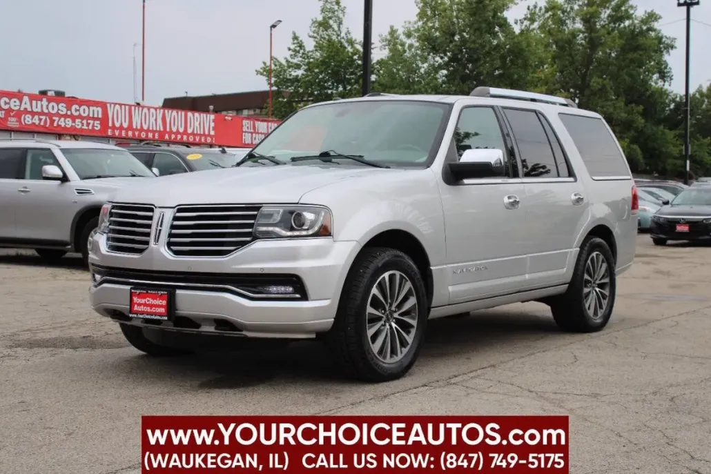 2015 Lincoln Navigator Base photo 1