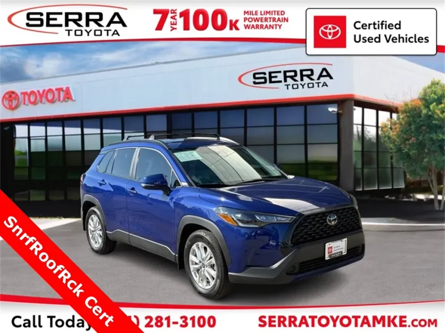 2024 Toyota Corolla Cross LE photo 1