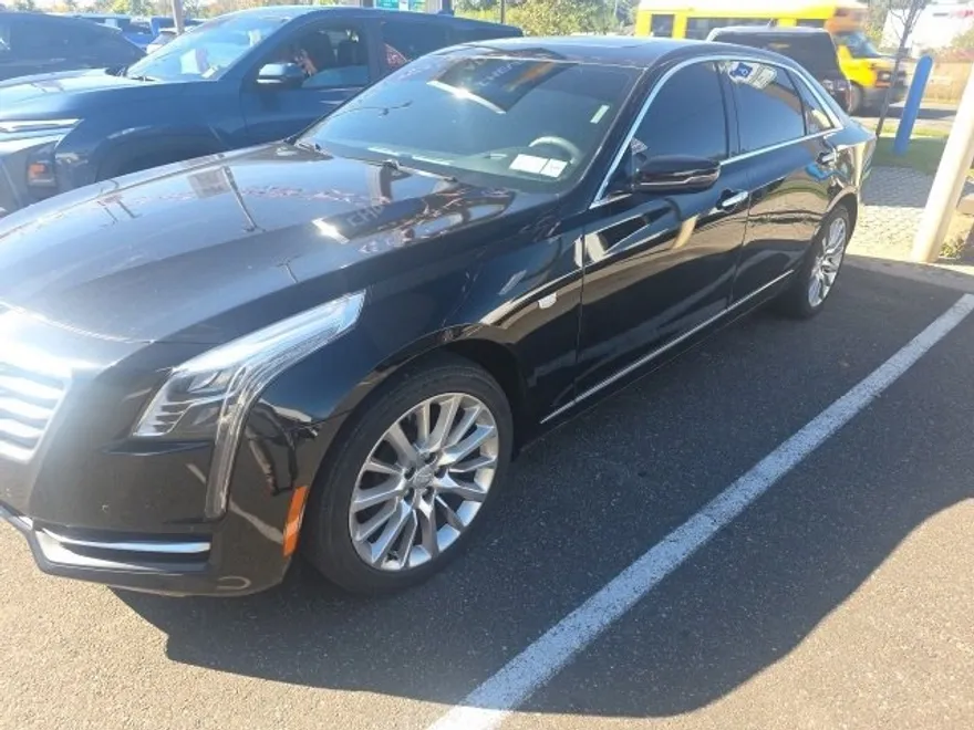 2018 Cadillac CT6 photo 1