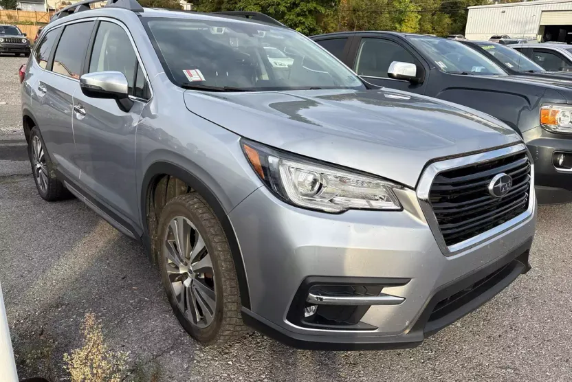 2021 Subaru Ascent Touring photo 1