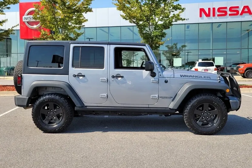 2017 Jeep Wrangler Unlimited Sport Big Bear photo 1