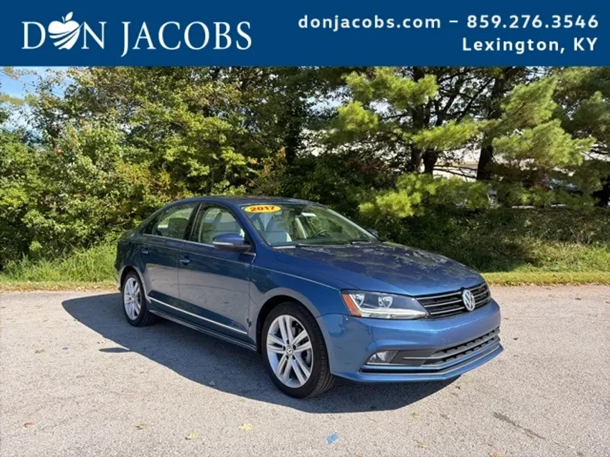 2017 Volkswagen Jetta 1.8T SEL photo 1