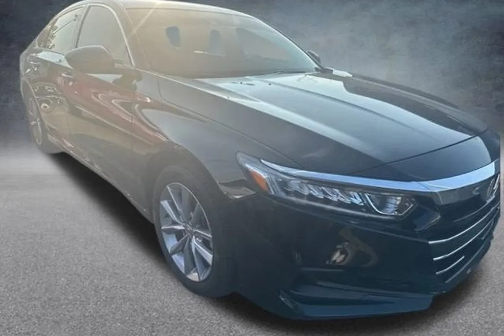2022 Honda Accord LX photo 1