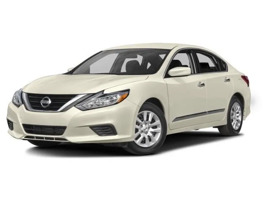 2017 Nissan Altima 2.5 SV photo 1