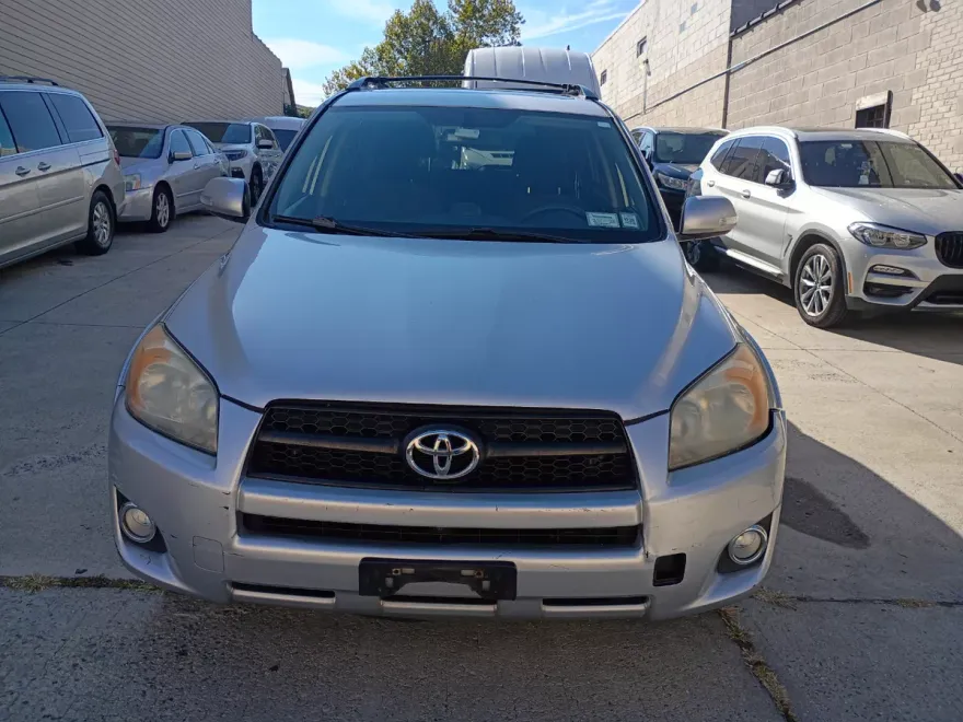 2012 Toyota RAV4 Sport photo 1