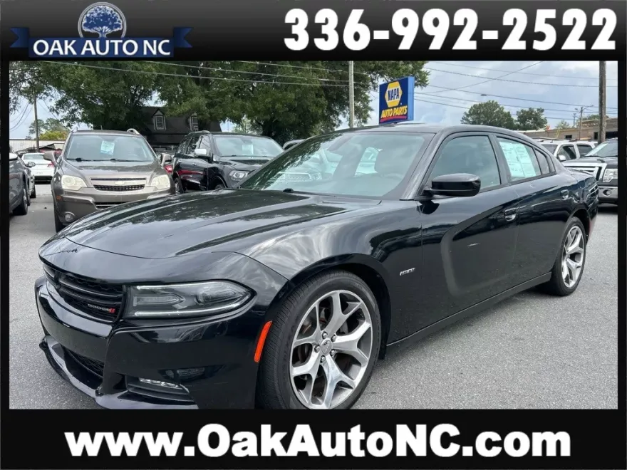 2015 Dodge Charger R/T photo 1