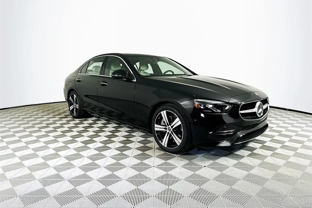 2025 Mercedes Benz C 300 4MATIC photo 1
