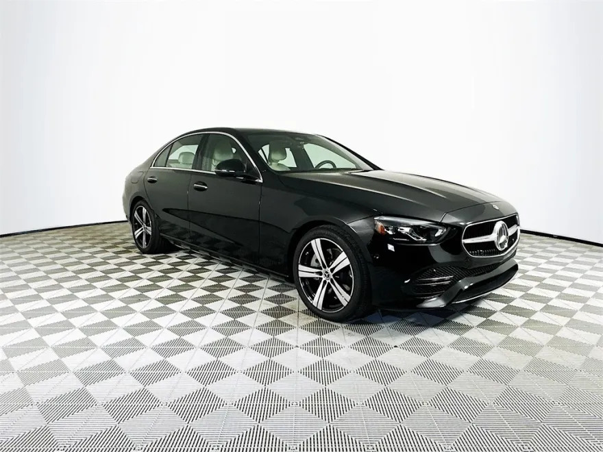 2025 Mercedes Benz C 300 4MATIC photo 1