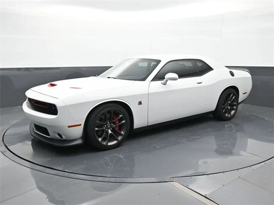 2021 Dodge Challenger R/T Scat Pack photo 1