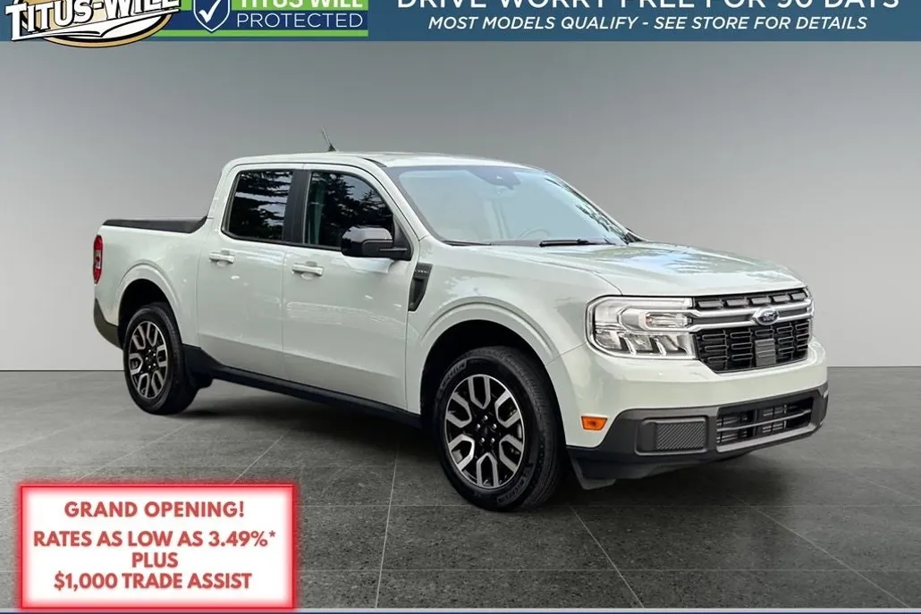 2024 Ford Maverick Lariat photo 1