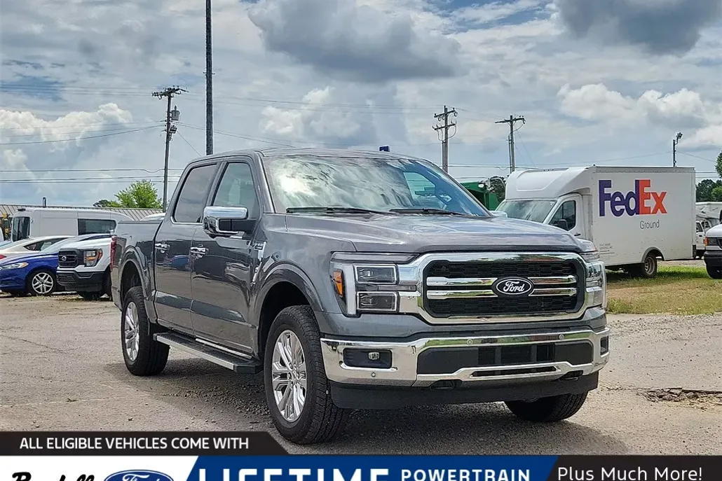 2025 Ford F-150 Lariat photo 1