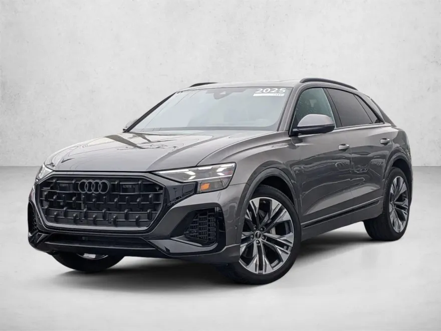 2025 Audi Q8 55 Prestige photo 1