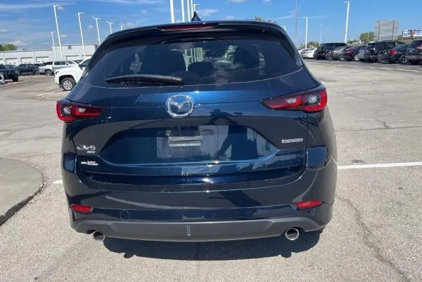 2024 Mazda CX-5 2.5 S Preferred photo 1