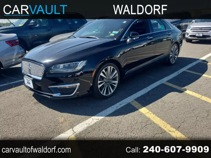 2017 Lincoln MKZ Reserve photo 1